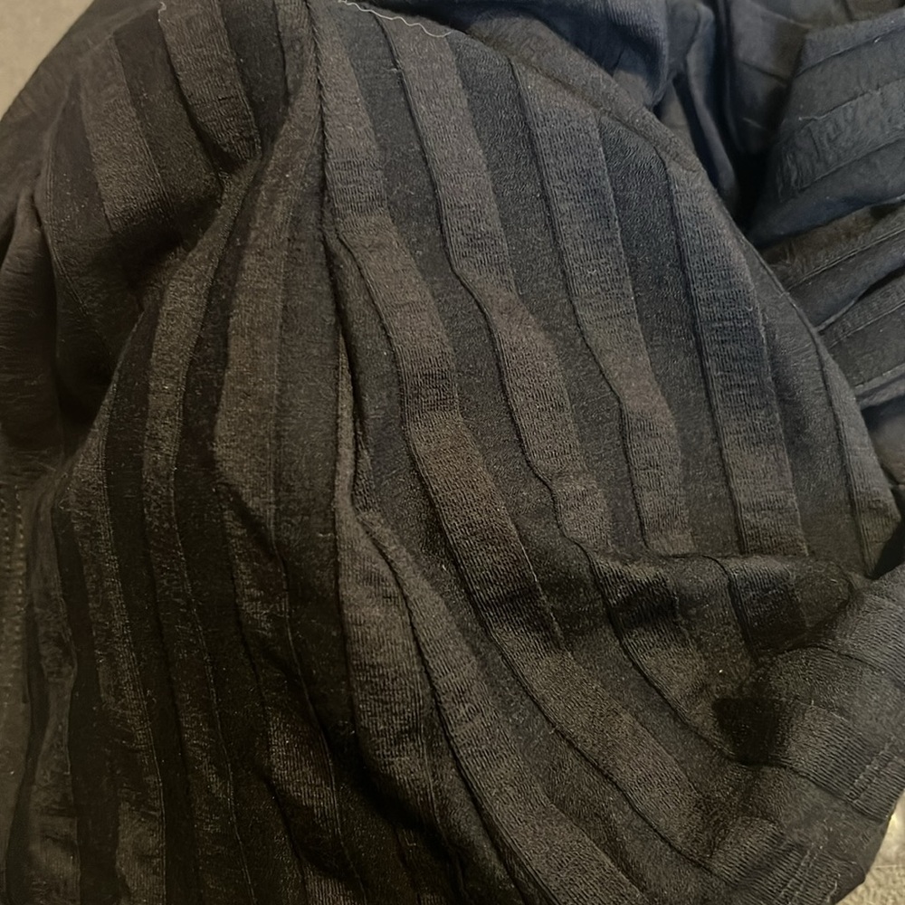 Reformation Black Stripped Material Dress - NWT - Picture 7 of 7